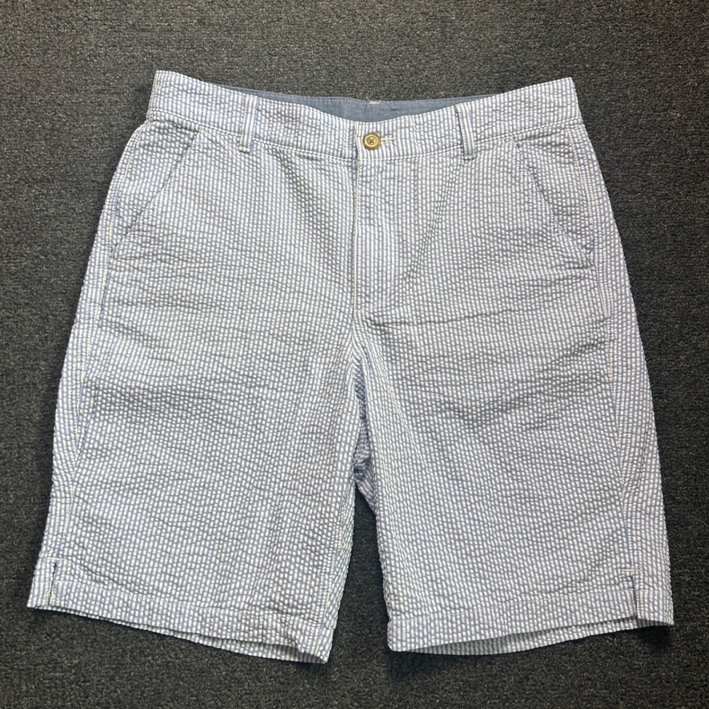 LL Bean Seersucker Shorts Blue White Striped Womens 10‎ Cotton Mid Rise Casual